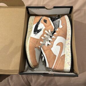 Air Jordan 1 Mid Se Brushstroke